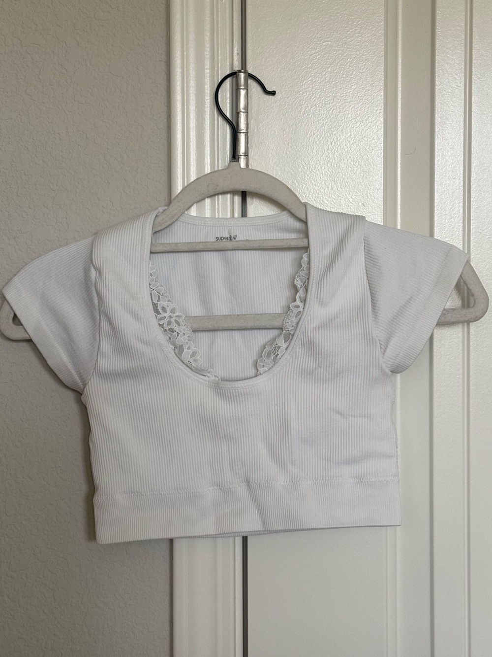 Aerie Superchill White Ribbed Lace Trim Crop Top XS